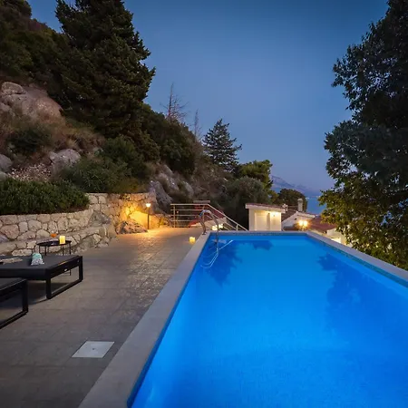 Sandra - Private Pool Villa