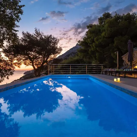 Sandra - Private Pool Villa