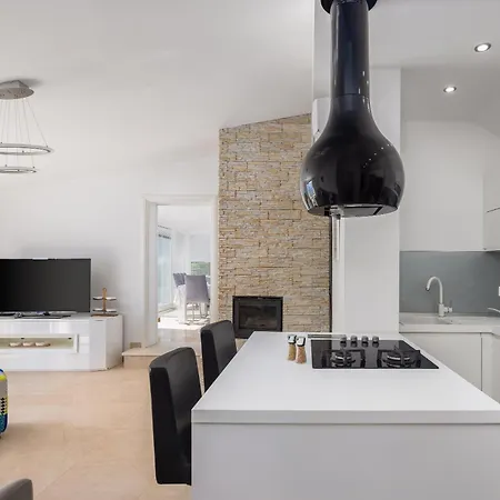 Vila Sandra - Private Pool *