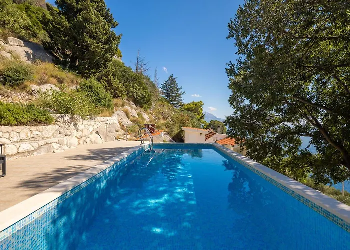 Sandra - Private Pool Vila Pisak