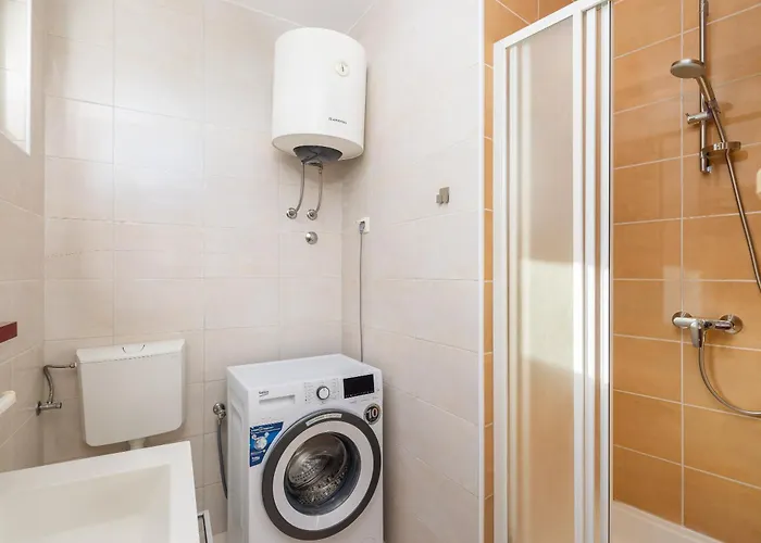 Sandra - Private Pool Vila *