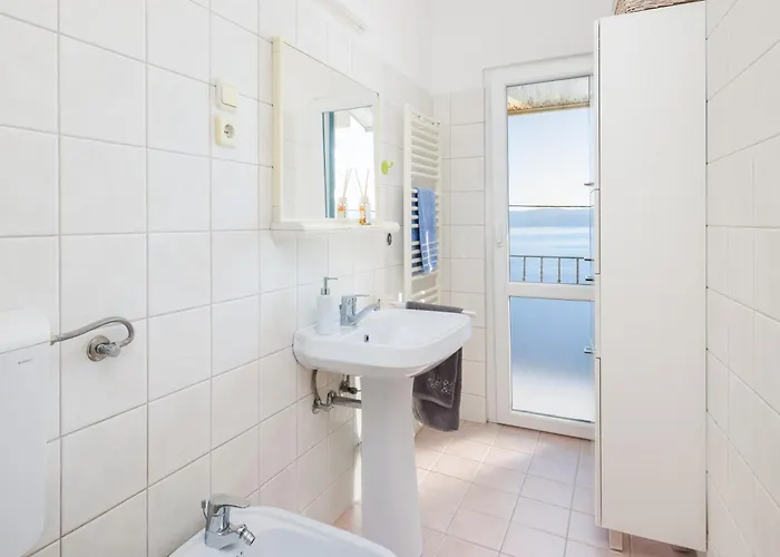 Sandra - Private Pool